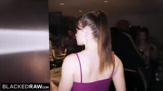Riley Reid kap pár néger dárdát