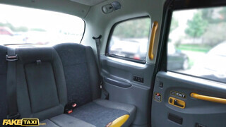 Fake Taxi - Rubi Rico a forró vérű kolumbiai nőci
