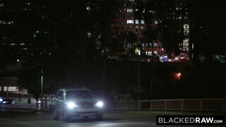 BlackedRaw - Avery Christy csoki fószerrel kúr