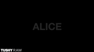 TUSHYRAW - Alice Pink popsikája megdugva