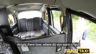 Fake Taxi - Betty Foxxx a csöcsös dél amerikai milf