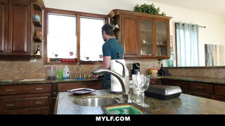 Mylf - Cali Lee a szenvedélyes argentin milf