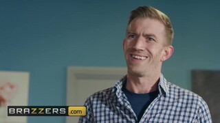 Brazzers - Beau Diamond imádja a méretes kukit