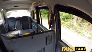 Fake Taxi - Barbie Sins segglyukba tolva