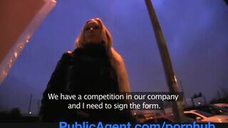 PublicAgent - Angel Wicky a csöcsös cseh maca