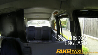 FakeTaxi - óriási fenekű szuka közösülni akar