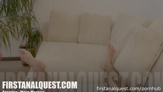 Maya Morgen a 18 éves tini pipi - First Anal Quest