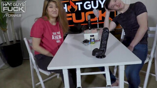 Hot guys fuck - a pici japán maca és a japán fószer