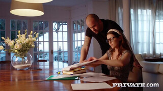 Private com - Sybil és Romy Indy megosztják a kukit
