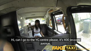 FakeTaxi - Kiki Minaj barna puncija megkúrelva