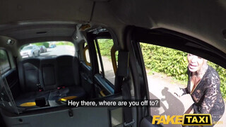 Fake Taxi - Brooke Jameson az óriás cicis milf