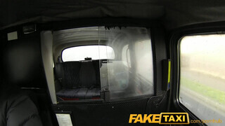 FakeTaxi - Világos Szőke hatalmas fenekű csaj megkúrva