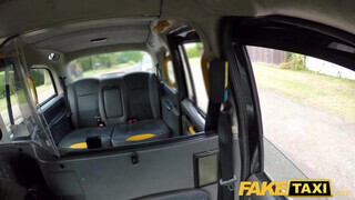 Fake Taxi - Liz Rainbow a perverz tini szuka
