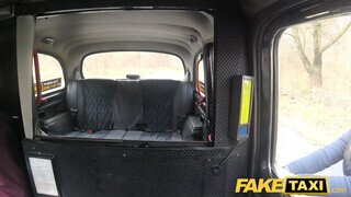 Fake Taxi - Jenny Manson a cseh pici repedtsarkú
