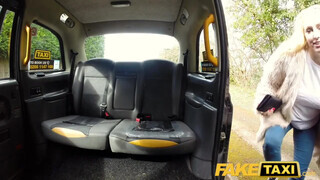 Fake Taxi - Gigantikus tőgyes világos szőke meghágva