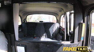 Fake Taxi  - ez a pipi csak a kőkemény dákót kedveli