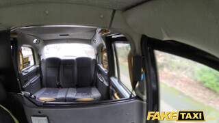 Fake Taxi - Julia de Lucia a szívdöglesztő argentin diáklány