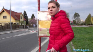 Public Agent - Amatőr nőci pénzért megdugva