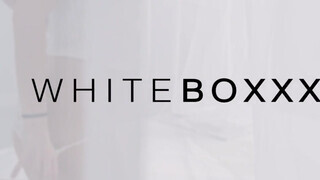 WhiteBoxxx - Eveline Dellai kedveli segg lyukba csinálni
