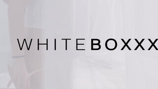 WhiteBoxxx - Silvia Dellai a szexi cseh gádzsi