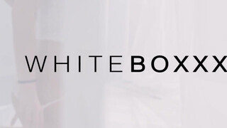 WHITEBOXXX - Ginebra Belucci tisztességesen lerendezi a fasziját