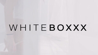 WhiteBoxxx - szenvedélyes világos szőke maca reggel akar dugni