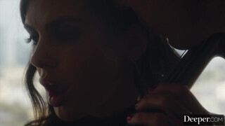 Deeper - Keisha Grey a hatalmas cicis fiatal maca