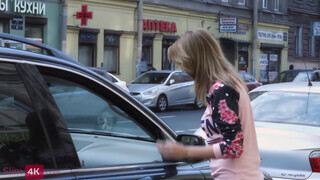 Emily Thorne a gigászi keblű barinő