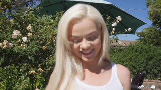 Elsa Jean és a kertész pasas gigászi lőcse