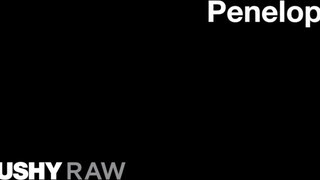TUSHYRAW - Penelope Cum keményen hátsó bejáratba rakva