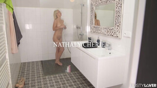 Nathaly Cherie picsája és segge is meghágva