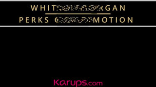 Karups - Whitney Morgan közösül a tini manussal