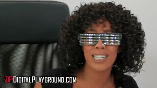 DigitalPlayground - Misty Stone a formás fenekű csoki milf