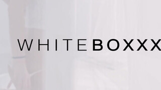 WHITEBOXXX - Francys Belle a gigantikus kannás szuka