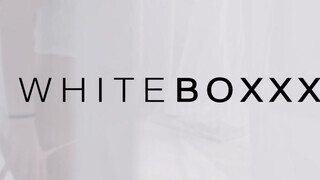WhiteBoxxx - Zazie Skymm hátsó lyukba is kedveli