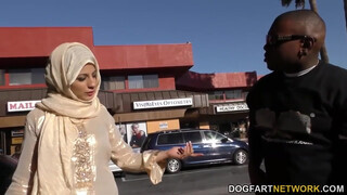 Nadia Ali a bájos arab bige