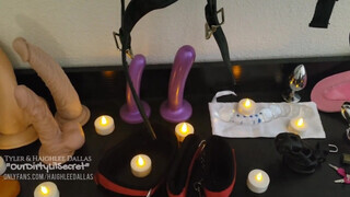 ourdirtylilsecret - Fiatal bige dildót közösül a csávója fenekébe