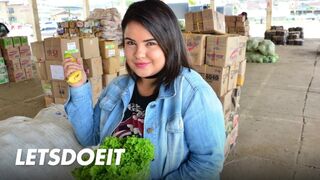 Behemót latina milf muffja mélyen meghágva xiomarától