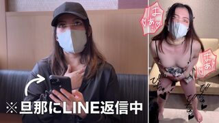 Vonzó házastárs spriccel állva pov japán amatőr videón